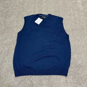 Kenneth Robert mens Platinum V-Neck sleeveless sweater sz Large wool NWT FLAWS